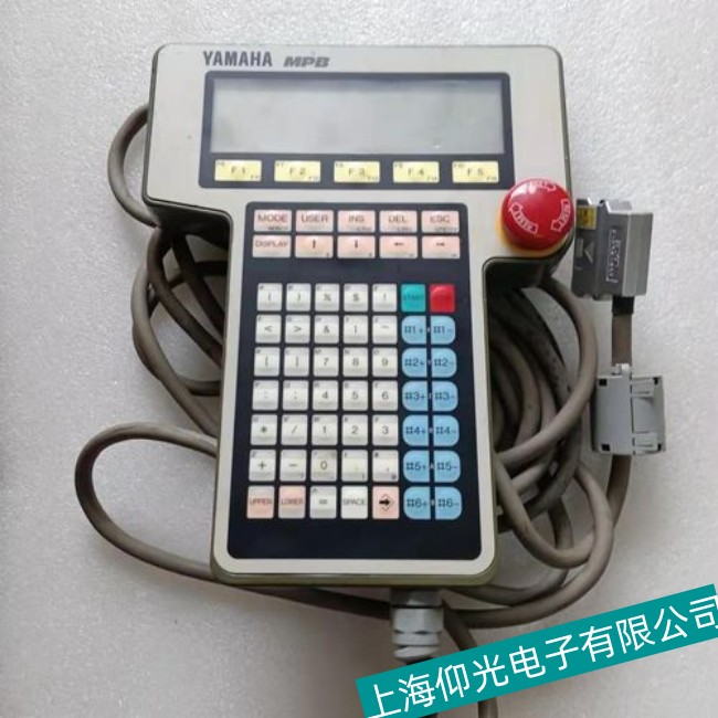 ɽ�|�ڱ���YAMAHA���R���C����YA-R5Fʾ�������e�^��o���|�����ϾS��